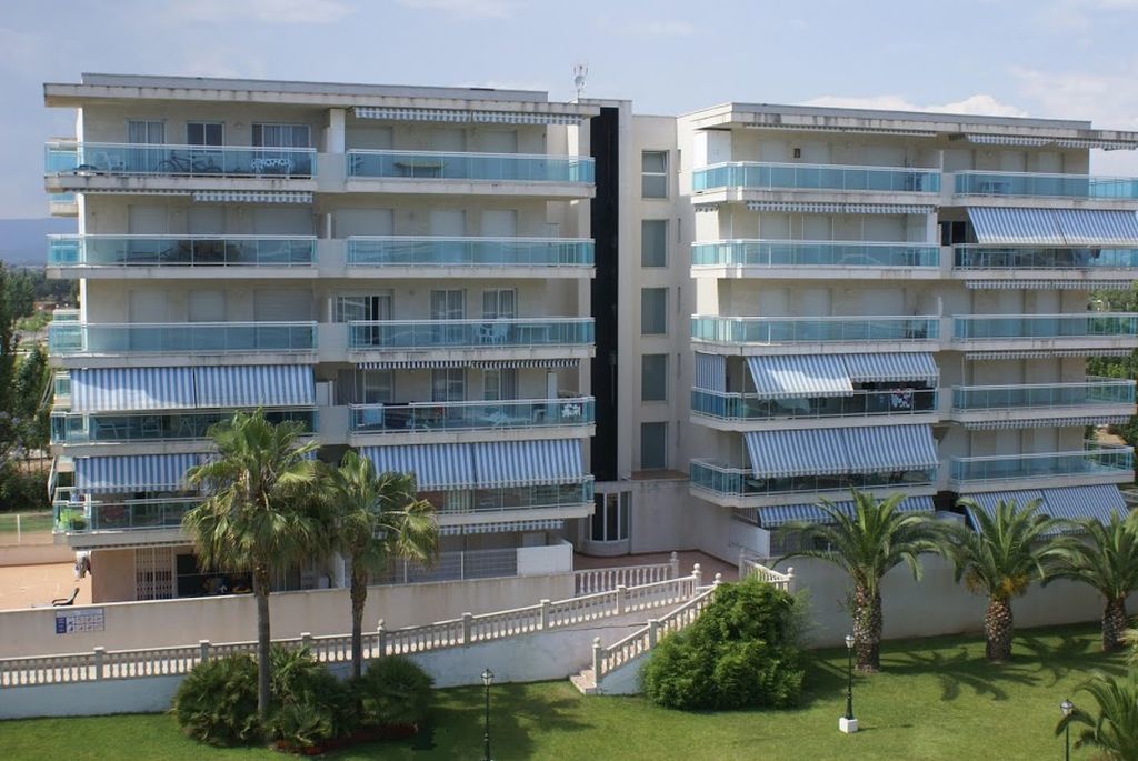 Uhc Village Park Apartments Salou Exterior photo